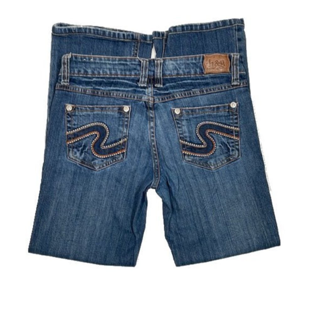 H&G | Embroidered Pocket Jeans